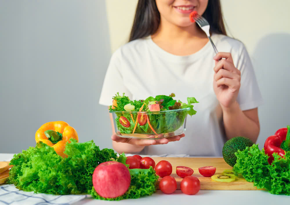 Nhai kỹ trước khi nuốt giúp giảm gánh nặng cho dạ dày